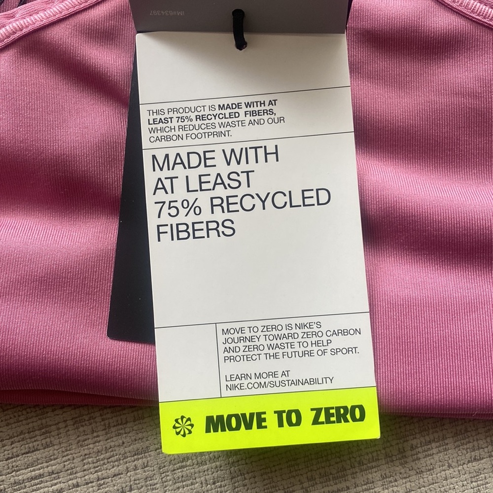 Women’s Nike Swoosh Sports Bra Medium Support - Picture 5 of 6